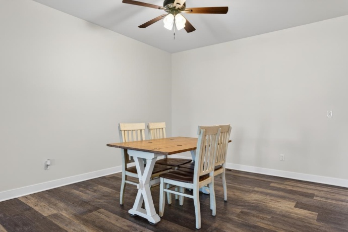 1103 Burlington, DAVIS JUNCTION, Illinois 61020, 4 Bedrooms Bedrooms, ,2 BathroomsBathrooms,House,For Sale,Burlington,202602083