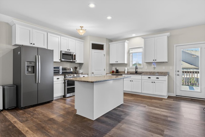 1103 Burlington, DAVIS JUNCTION, Illinois 61020, 4 Bedrooms Bedrooms, ,2 BathroomsBathrooms,House,For Sale,Burlington,202602083