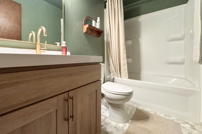 2247 Forest View, ROCKFORD, Illinois 61108, 3 Bedrooms Bedrooms, ,1 BathroomBathrooms,House,For Sale,Forest View,202602087