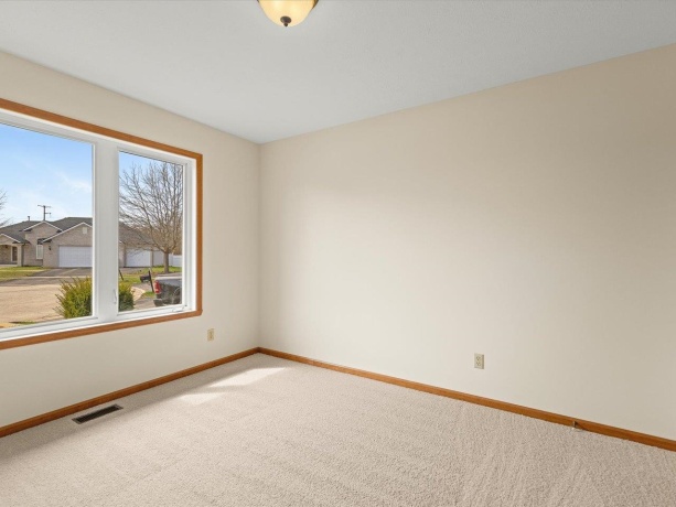 2170 Burnett, BELVIDERE, Illinois 61008, 3 Bedrooms Bedrooms, ,2 BathroomsBathrooms,House,For Sale,Burnett,202602091