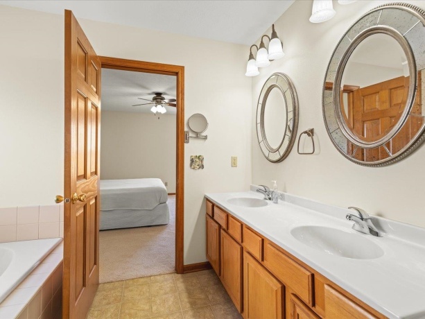 2170 Burnett, BELVIDERE, Illinois 61008, 3 Bedrooms Bedrooms, ,2 BathroomsBathrooms,House,For Sale,Burnett,202602091