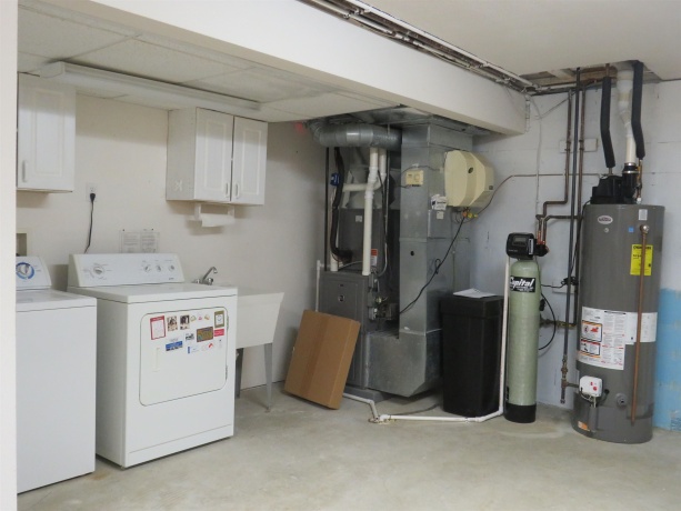 812 Shadow Bluff Drive, GALENA, Illinois 61036, 3 Bedrooms Bedrooms, ,3 BathroomsBathrooms,Condominium,For Sale,Shadow Bluff Drive,202505411