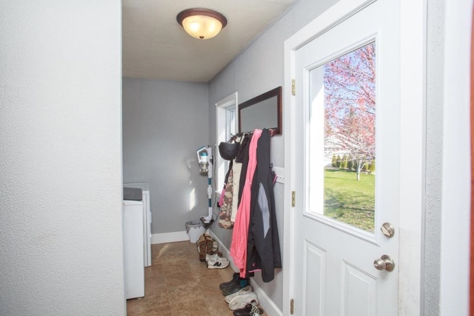 214 Provost, LENA, Illinois 61048, 4 Bedrooms Bedrooms, ,2 BathroomsBathrooms,House,For Sale,Provost,202602097