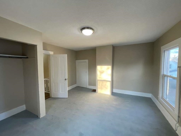 217 West, FREEPORT, Illinois 61032, 3 Bedrooms Bedrooms, ,1 BathroomBathrooms,House,For Sale,West,202602098