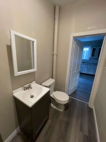 217 West, FREEPORT, Illinois 61032, 3 Bedrooms Bedrooms, ,1 BathroomBathrooms,House,For Sale,West,202602098