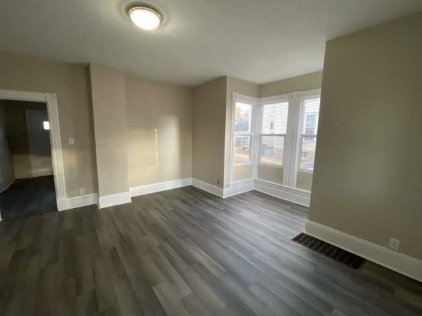 217 West, FREEPORT, Illinois 61032, 3 Bedrooms Bedrooms, ,1 BathroomBathrooms,House,For Sale,West,202602098