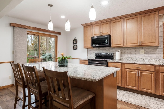 6658 Nestlewood, ROSCOE, Illinois 61073, 4 Bedrooms Bedrooms, ,2 BathroomsBathrooms,House,For Sale,Nestlewood,202602099