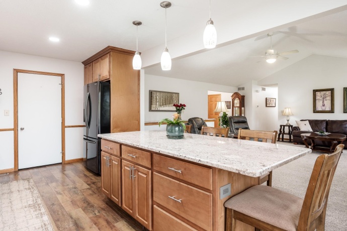 6658 Nestlewood, ROSCOE, Illinois 61073, 4 Bedrooms Bedrooms, ,2 BathroomsBathrooms,House,For Sale,Nestlewood,202602099