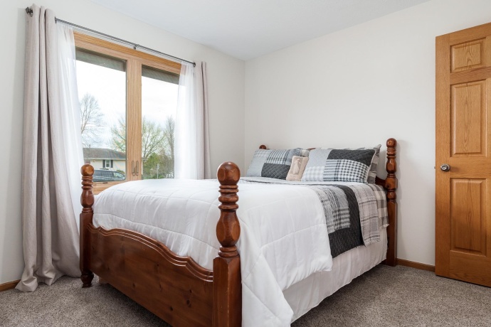 6658 Nestlewood, ROSCOE, Illinois 61073, 4 Bedrooms Bedrooms, ,2 BathroomsBathrooms,House,For Sale,Nestlewood,202602099