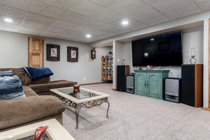 6658 Nestlewood, ROSCOE, Illinois 61073, 4 Bedrooms Bedrooms, ,2 BathroomsBathrooms,House,For Sale,Nestlewood,202602099