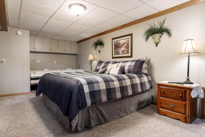 6658 Nestlewood, ROSCOE, Illinois 61073, 4 Bedrooms Bedrooms, ,2 BathroomsBathrooms,House,For Sale,Nestlewood,202602099