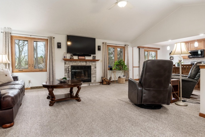 6658 Nestlewood, ROSCOE, Illinois 61073, 4 Bedrooms Bedrooms, ,2 BathroomsBathrooms,House,For Sale,Nestlewood,202602099