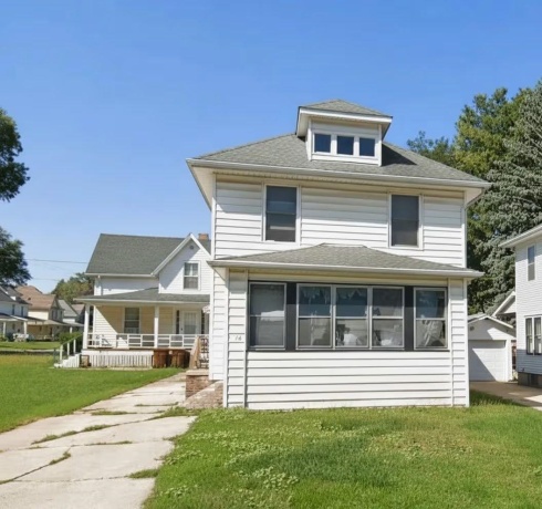 1254 Chicago, FREEPORT, Illinois 61032, 3 Bedrooms Bedrooms, ,2 BathroomsBathrooms,House,For Sale,Chicago,202602101