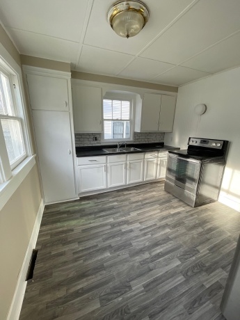 1254 Chicago, FREEPORT, Illinois 61032, 3 Bedrooms Bedrooms, ,2 BathroomsBathrooms,House,For Sale,Chicago,202602101