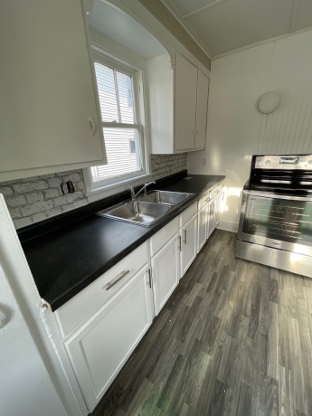 1254 Chicago, FREEPORT, Illinois 61032, 3 Bedrooms Bedrooms, ,2 BathroomsBathrooms,House,For Sale,Chicago,202602101