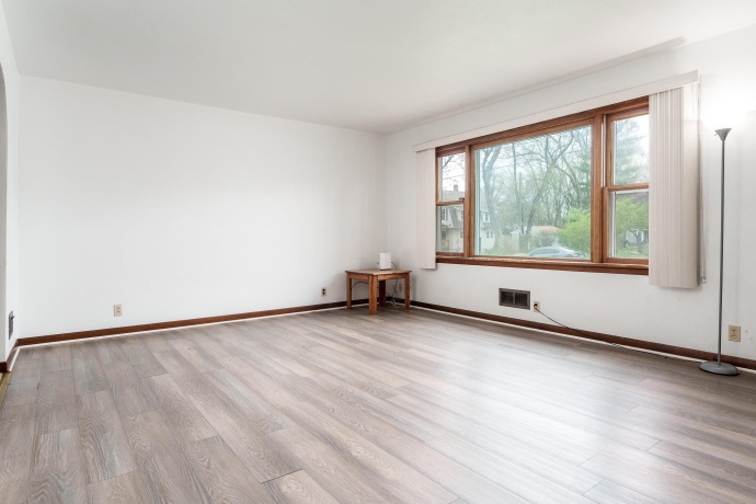 3009 Cannon, ROCKFORD, Illinois 61109, 2 Bedrooms Bedrooms, ,1 BathroomBathrooms,House,For Sale,Cannon,202602102