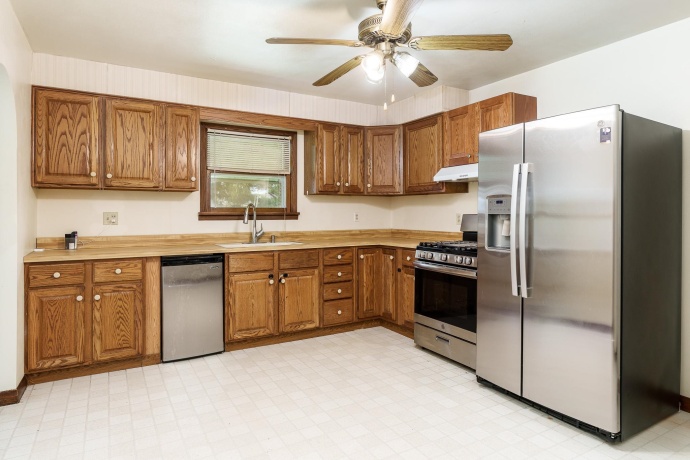 3009 Cannon, ROCKFORD, Illinois 61109, 2 Bedrooms Bedrooms, ,1 BathroomBathrooms,House,For Sale,Cannon,202602102