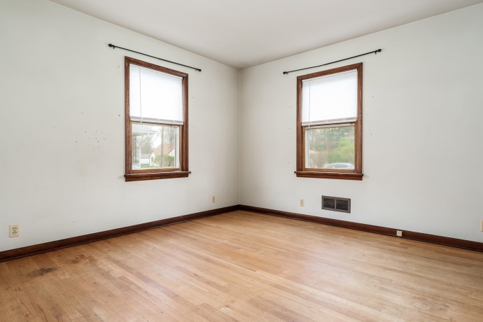 3009 Cannon, ROCKFORD, Illinois 61109, 2 Bedrooms Bedrooms, ,1 BathroomBathrooms,House,For Sale,Cannon,202602102