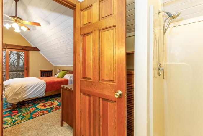 16 Hawthorn, GALENA, Illinois 61036, 5 Bedrooms Bedrooms, ,3 BathroomsBathrooms,House,For Sale,Hawthorn,202602103