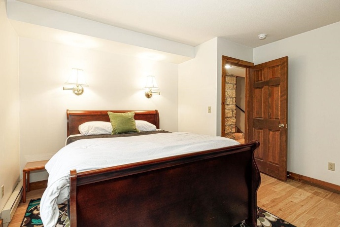 16 Hawthorn, GALENA, Illinois 61036, 5 Bedrooms Bedrooms, ,3 BathroomsBathrooms,House,For Sale,Hawthorn,202602103