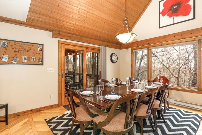 16 Hawthorn, GALENA, Illinois 61036, 5 Bedrooms Bedrooms, ,3 BathroomsBathrooms,House,For Sale,Hawthorn,202602103