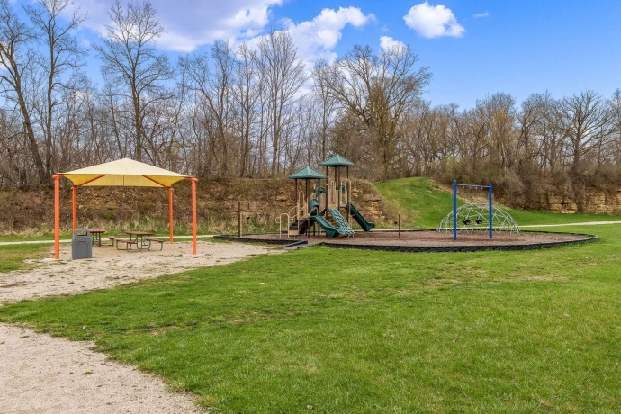 2085 Lake Summerset, DAVIS, Illinois 61019, 6 Bedrooms Bedrooms, ,3 BathroomsBathrooms,House,For Sale,Lake Summerset,202602105