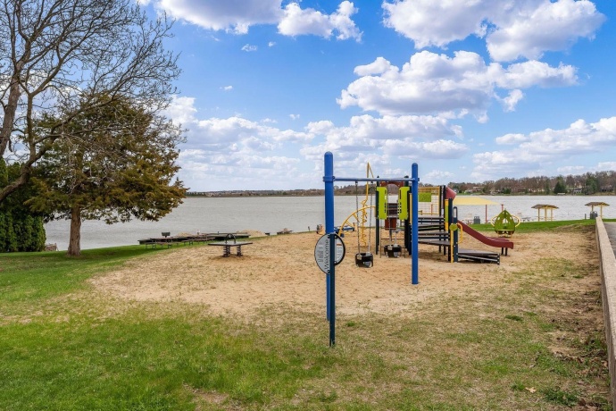 2085 Lake Summerset, DAVIS, Illinois 61019, 6 Bedrooms Bedrooms, ,3 BathroomsBathrooms,House,For Sale,Lake Summerset,202602105