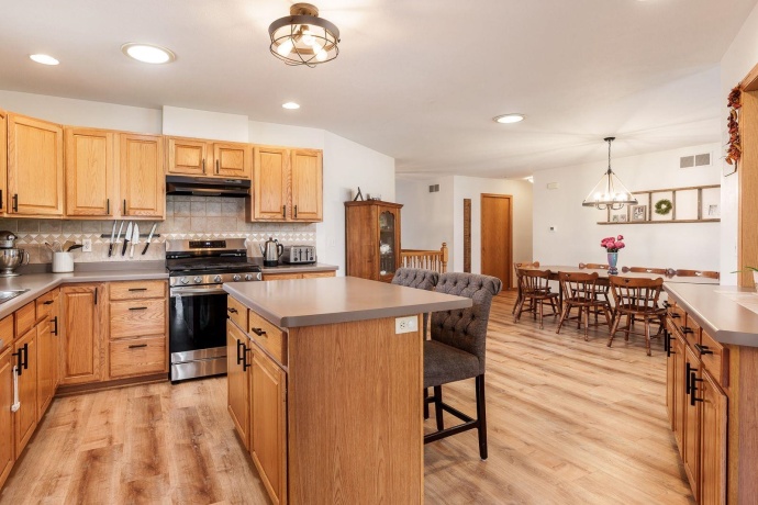 2085 Lake Summerset, DAVIS, Illinois 61019, 6 Bedrooms Bedrooms, ,3 BathroomsBathrooms,House,For Sale,Lake Summerset,202602105