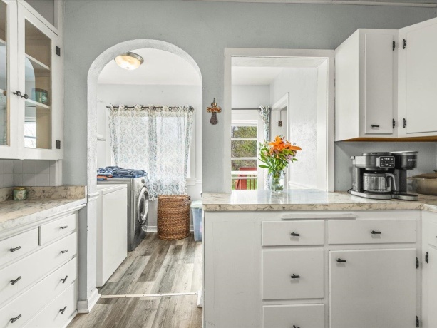 407 4th, BYRON, Illinois 61010, 4 Bedrooms Bedrooms, ,1 BathroomBathrooms,House,For Sale,4th,202602106