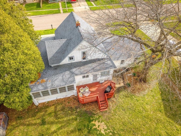 407 4th, BYRON, Illinois 61010, 4 Bedrooms Bedrooms, ,1 BathroomBathrooms,House,For Sale,4th,202602106