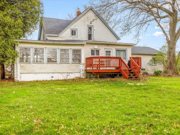 407 4th, BYRON, Illinois 61010, 4 Bedrooms Bedrooms, ,1 BathroomBathrooms,House,For Sale,4th,202602106