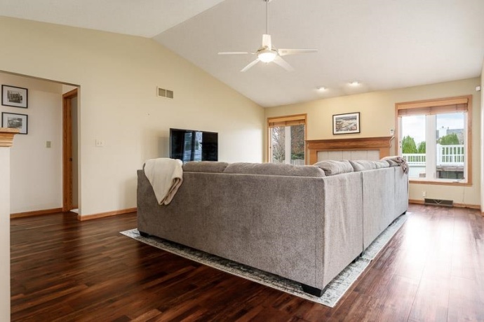 537 Byrnes, ROCKTON, Illinois 61072, 3 Bedrooms Bedrooms, ,3 BathroomsBathrooms,House,For Sale,Byrnes,202602107