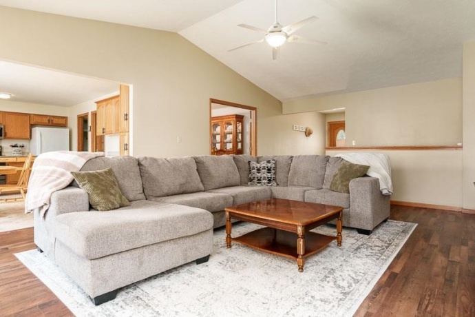 537 Byrnes, ROCKTON, Illinois 61072, 3 Bedrooms Bedrooms, ,3 BathroomsBathrooms,House,For Sale,Byrnes,202602107