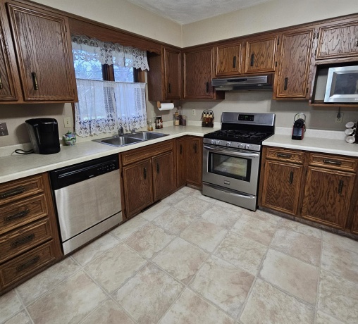 4189 RUSKIN, ROCKFORD, Illinois 61101, 3 Bedrooms Bedrooms, ,2 BathroomsBathrooms,House,For Sale,RUSKIN,202602108