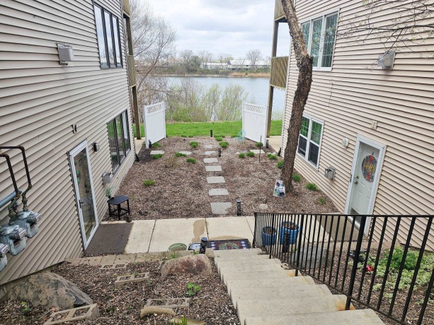 7260 Alpine Road #4, LOVES PARK, Illinois 61111, 2 Bedrooms Bedrooms, ,1 BathroomBathrooms,Condominium,For Sale,Alpine Road #4,202602109