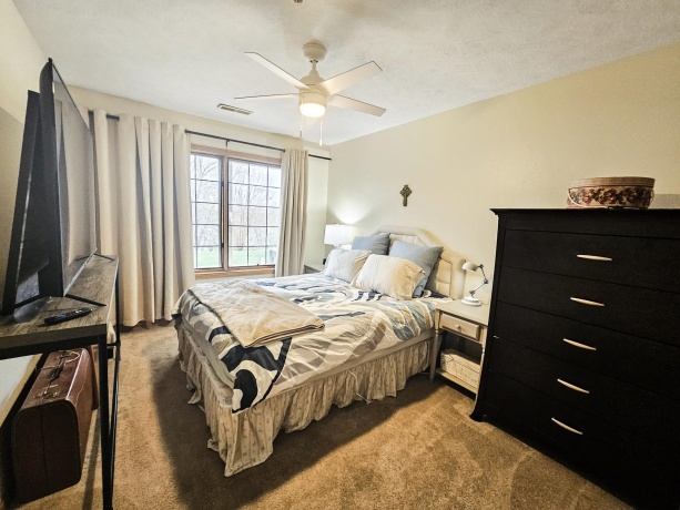 7260 Alpine Road #4, LOVES PARK, Illinois 61111, 2 Bedrooms Bedrooms, ,1 BathroomBathrooms,Condominium,For Sale,Alpine Road #4,202602109