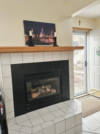 7260 Alpine Road #4, LOVES PARK, Illinois 61111, 2 Bedrooms Bedrooms, ,1 BathroomBathrooms,Condominium,For Sale,Alpine Road #4,202602109