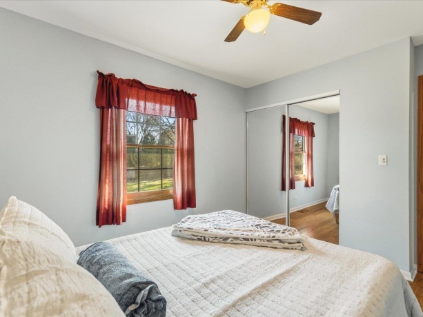 545 Andrew, LAKE ZURICH, Illinois 60047, 5 Bedrooms Bedrooms, ,2 BathroomsBathrooms,House,For Sale,Andrew,202601948