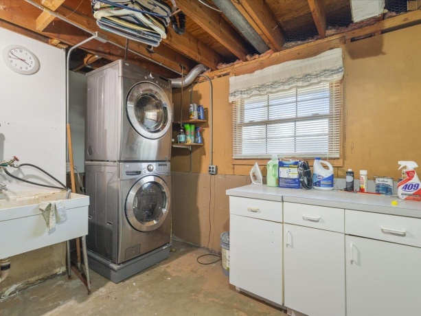 545 Andrew, LAKE ZURICH, Illinois 60047, 5 Bedrooms Bedrooms, ,2 BathroomsBathrooms,House,For Sale,Andrew,202601948