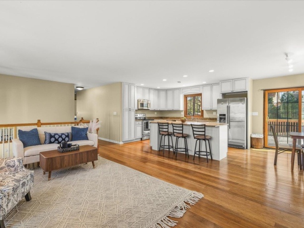 545 Andrew, LAKE ZURICH, Illinois 60047, 5 Bedrooms Bedrooms, ,2 BathroomsBathrooms,House,For Sale,Andrew,202601948