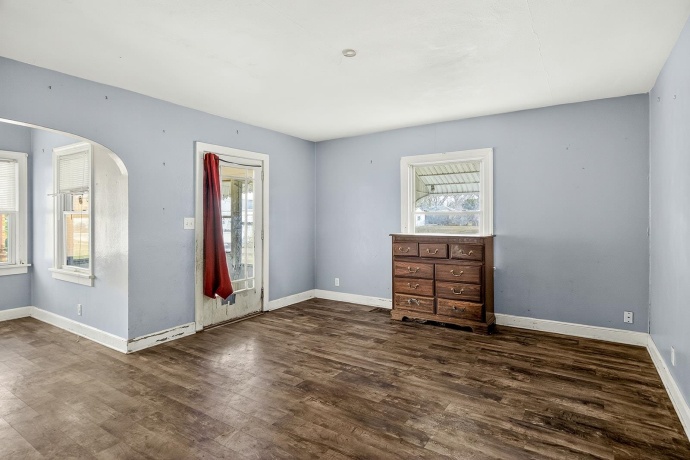 2823 Ridgeway, ROCKFORD, Illinois 61101, 2 Bedrooms Bedrooms, ,1 BathroomBathrooms,House,For Sale,Ridgeway,202601663