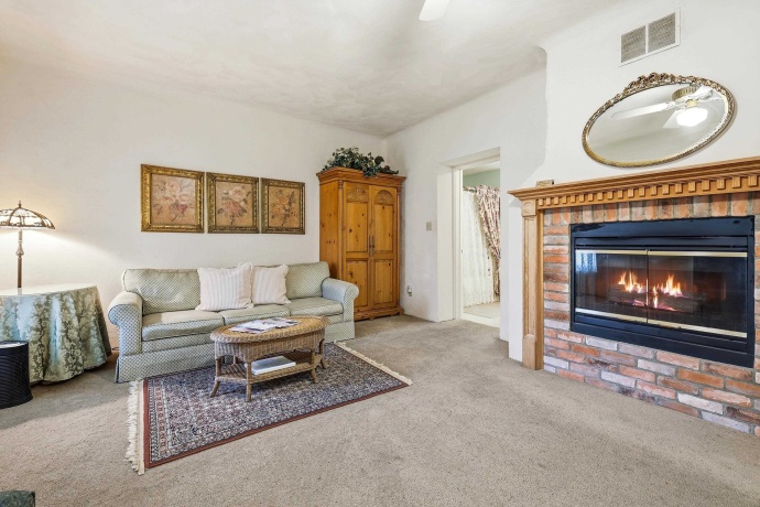 341 Spring, GALENA, Illinois 61036, 4 Bedrooms Bedrooms, ,4 BathroomsBathrooms,House,For Sale,Spring,202602119