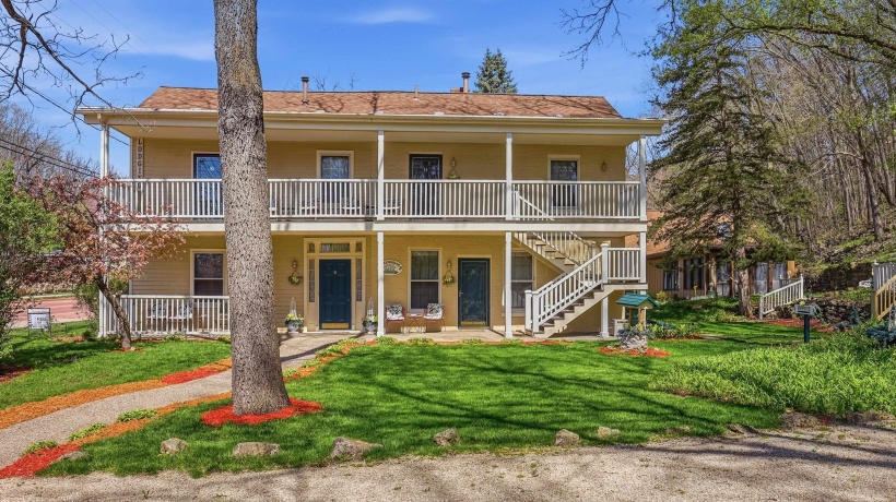 341 Spring, GALENA, Illinois 61036, 4 Bedrooms Bedrooms, ,4 BathroomsBathrooms,House,For Sale,Spring,202602119