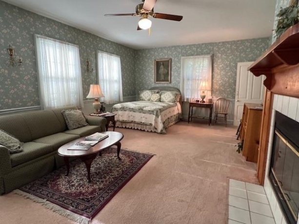 341 Spring, GALENA, Illinois 61036, 4 Bedrooms Bedrooms, ,4 BathroomsBathrooms,House,For Sale,Spring,202602119