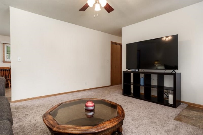 3311 HANOVER, ROCKFORD, Illinois 61101, 3 Bedrooms Bedrooms, ,1 BathroomBathrooms,House,For Sale,HANOVER,202602120