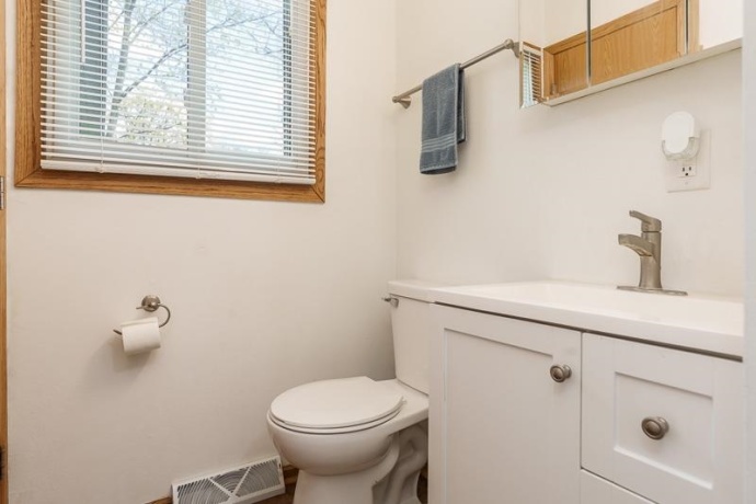 3311 HANOVER, ROCKFORD, Illinois 61101, 3 Bedrooms Bedrooms, ,1 BathroomBathrooms,House,For Sale,HANOVER,202602120