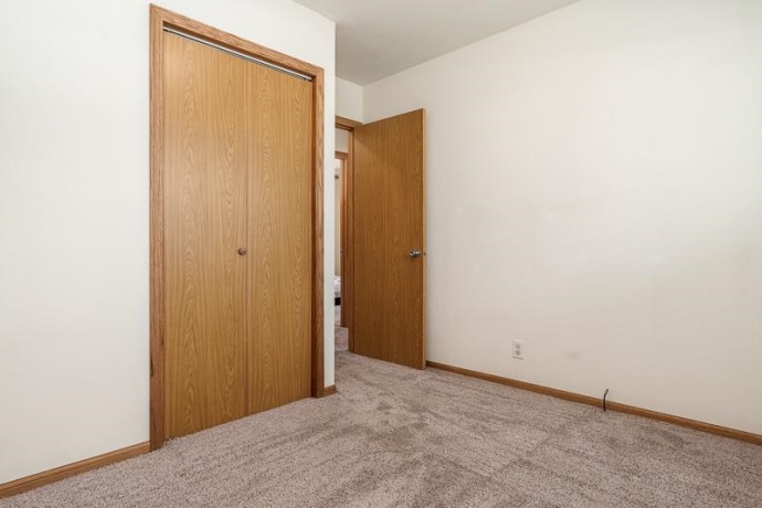 3311 HANOVER, ROCKFORD, Illinois 61101, 3 Bedrooms Bedrooms, ,1 BathroomBathrooms,House,For Sale,HANOVER,202602120