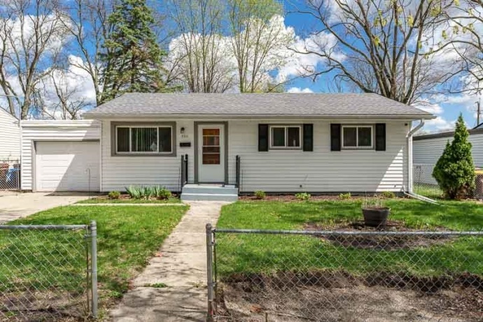 3311 HANOVER, ROCKFORD, Illinois 61101, 3 Bedrooms Bedrooms, ,1 BathroomBathrooms,House,For Sale,HANOVER,202602120