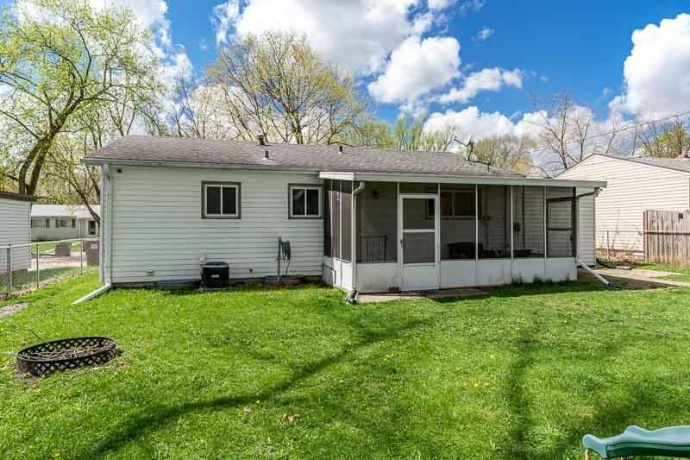 3311 HANOVER, ROCKFORD, Illinois 61101, 3 Bedrooms Bedrooms, ,1 BathroomBathrooms,House,For Sale,HANOVER,202602120