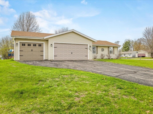 14932 Misty Meadow, SOUTH BELOIT, Illinois 61080, 4 Bedrooms Bedrooms, ,3 BathroomsBathrooms,House,For Sale,Misty Meadow,202602121